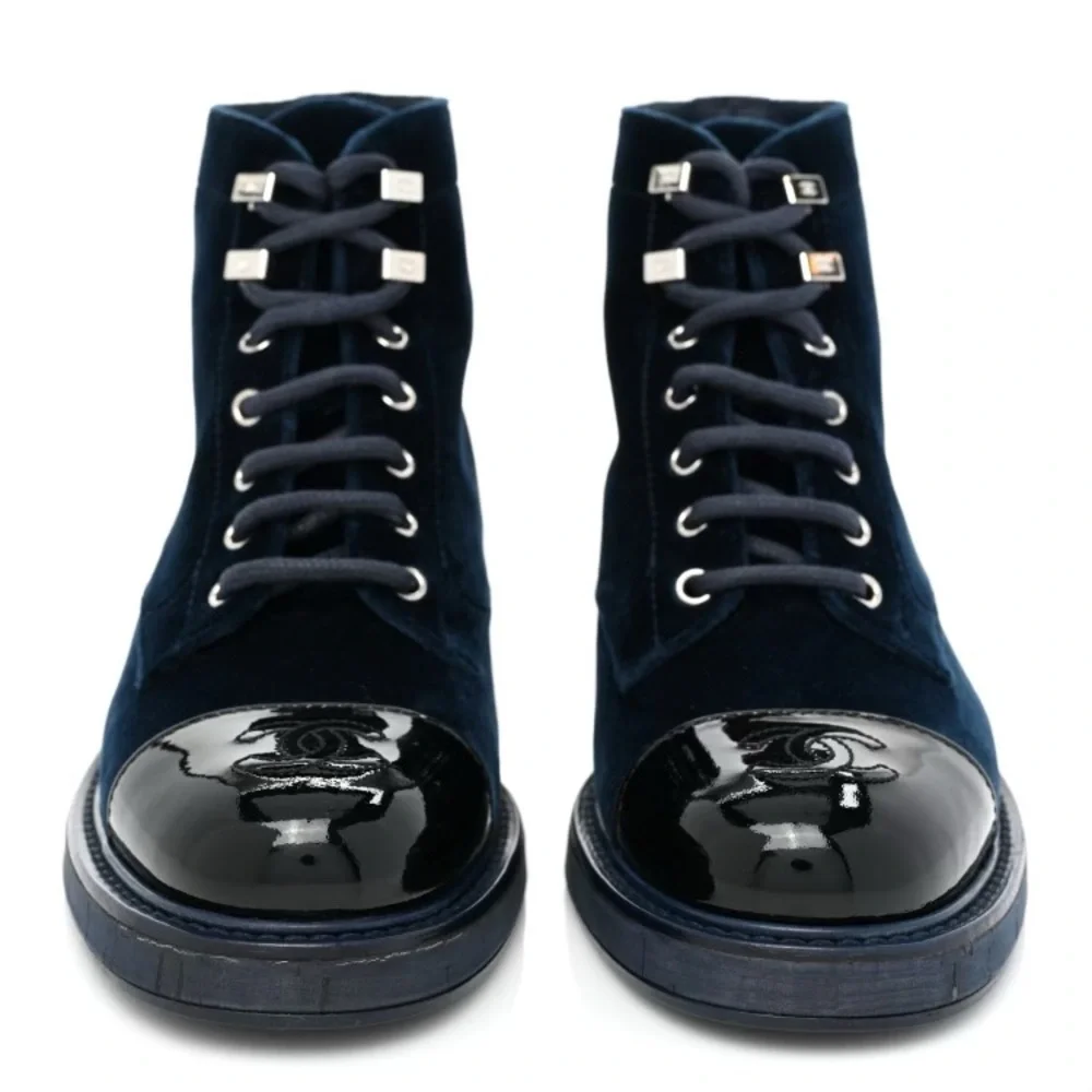 Chanel lace up combat boots - Picture 8 of 8